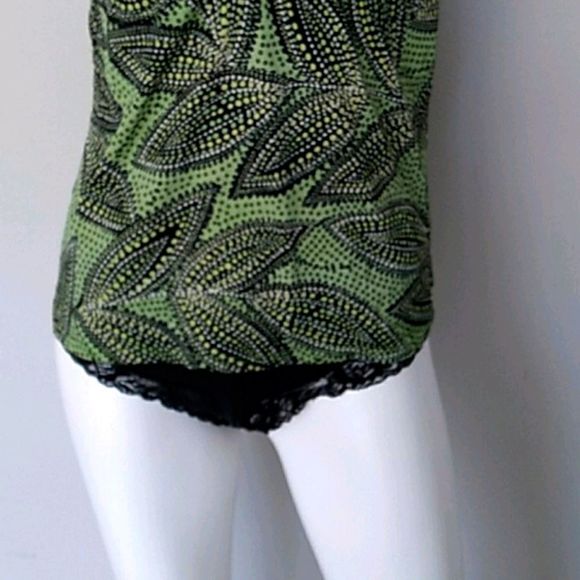 Green/Black/White Tankini Top. - Picture 3 of 7